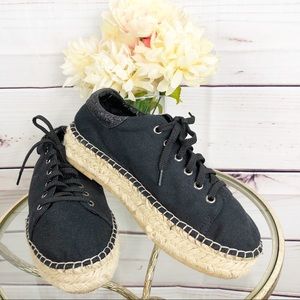 Sh23 Steve Madden black lace up espadrille